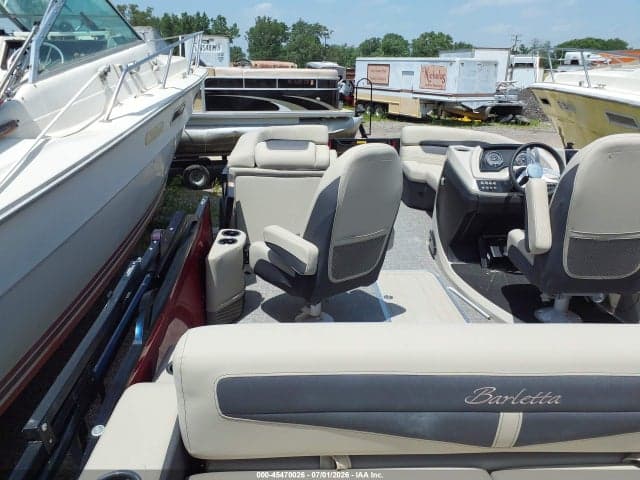 2023 BARLETTA PONTOON 5