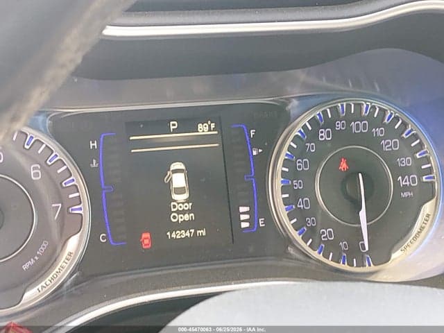 2016 CHRYSLER 200 LIMITED 7