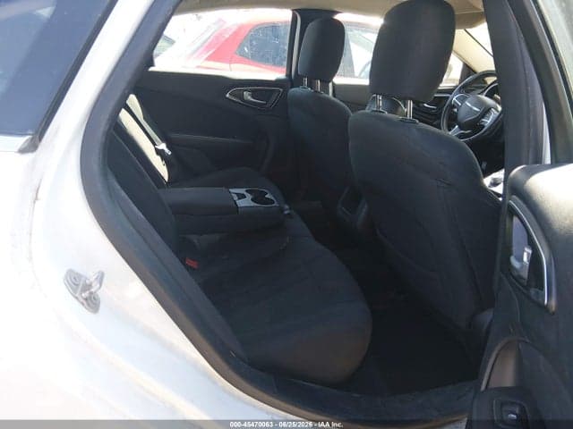 2016 CHRYSLER 200 LIMITED 8