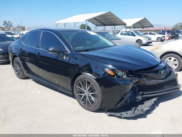 2022 TOYOTA CAMRY SE - 1