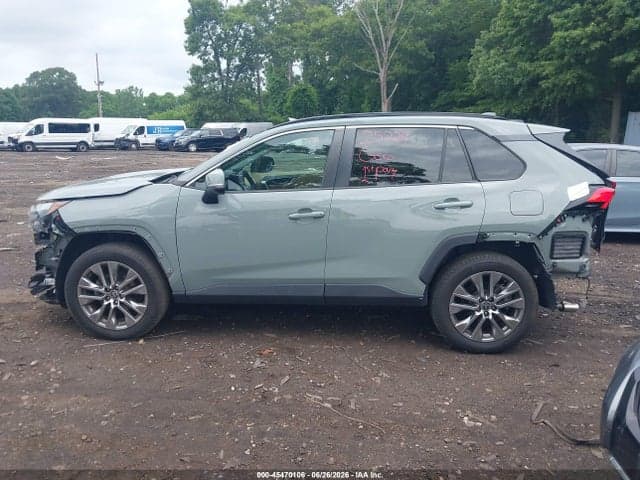 2022 TOYOTA RAV4 XLE PREMIUM 15