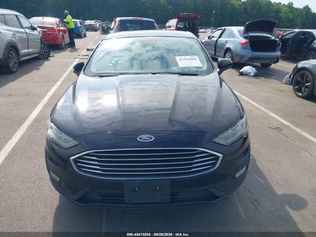 2019 FORD FUSION SE 13
