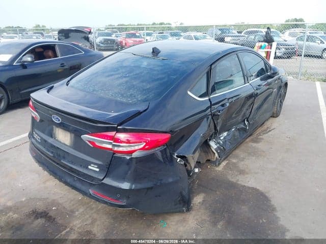 2019 FORD FUSION SE 4