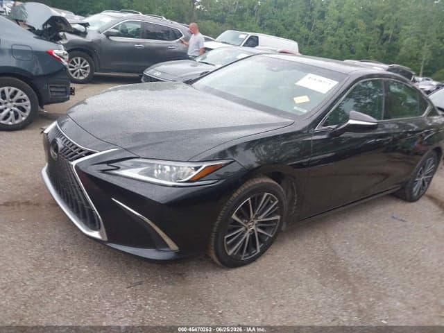 2022 LEXUS ES 250 2