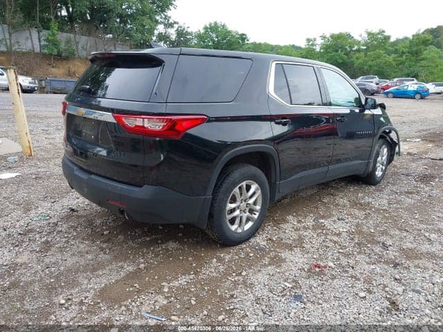 2020 CHEVROLET TRAVERSE FWD LS 4