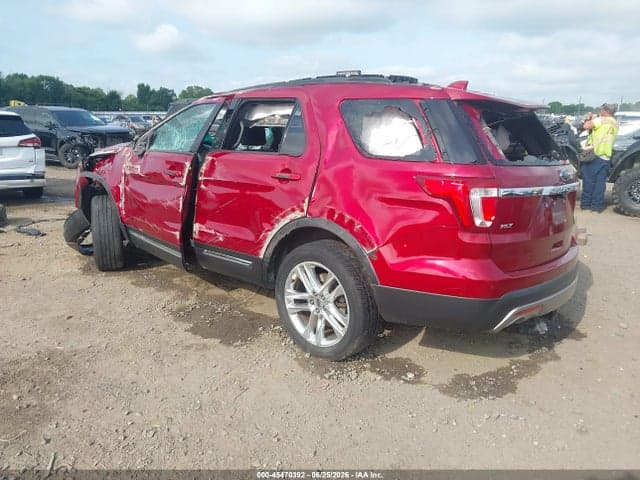 2017 FORD EXPLORER XLT 3