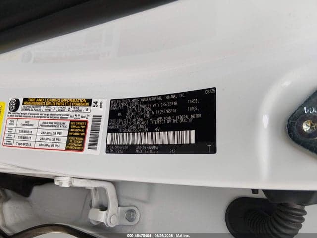 2025 TOYOTA GRAND HIGHLANDER HYBRID XLE 9