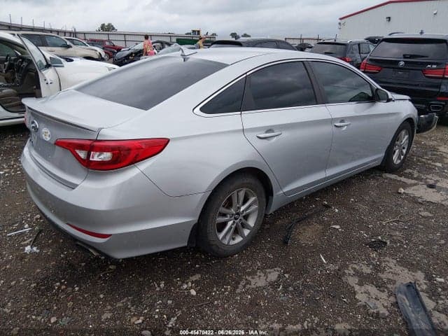 2016 HYUNDAI SONATA SE 4