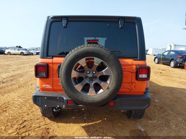 2018 JEEP WRANGLER UNLIMITED SAHARA 4X4 16