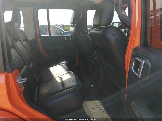2018 JEEP WRANGLER UNLIMITED SAHARA 4X4 8