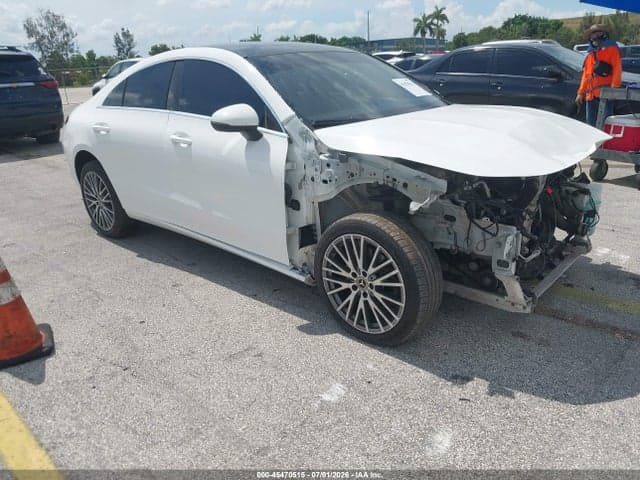 2020 MERCEDES-BENZ CLA 250 1
