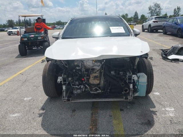 2020 MERCEDES-BENZ CLA 250 6