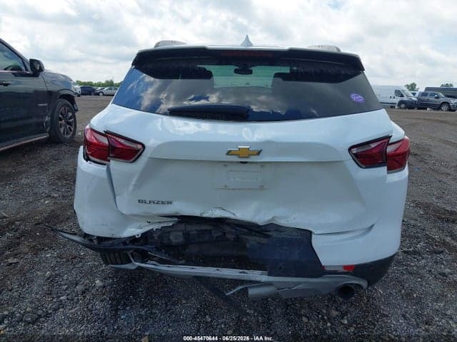 2019 CHEVROLET BLAZER 16