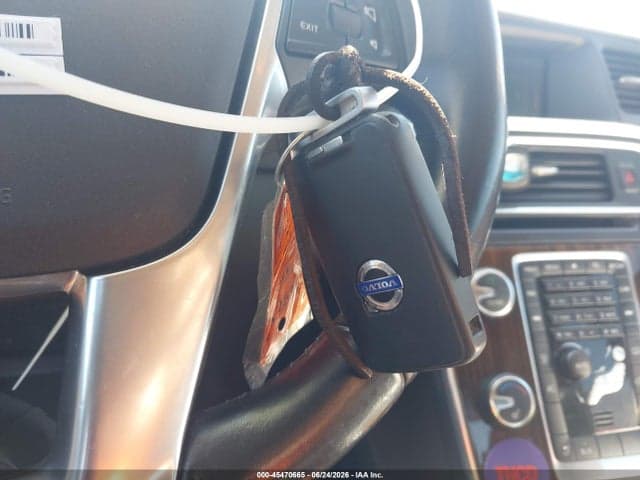 2012 VOLVO S60 T5 11