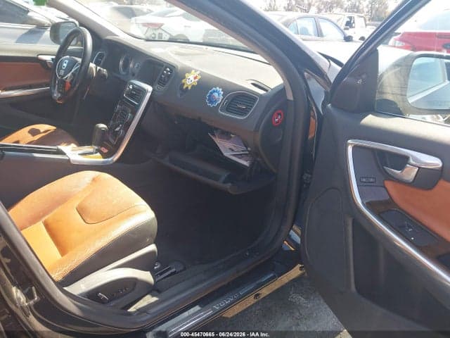 2012 VOLVO S60 T5 5