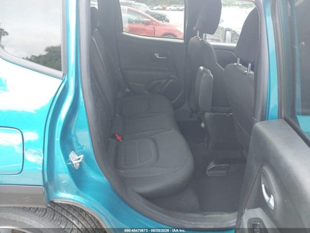 2022 JEEP RENEGADE LATITUDE 4X4 8
