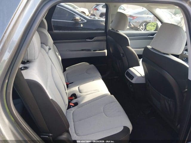 2022 HYUNDAI PALISADE SE 8