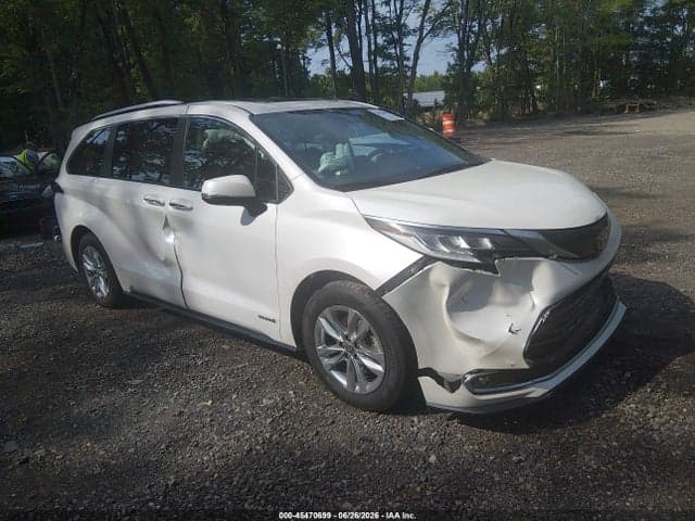 2021 TOYOTA SIENNA LIMITED 1