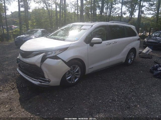 2021 TOYOTA SIENNA LIMITED 2
