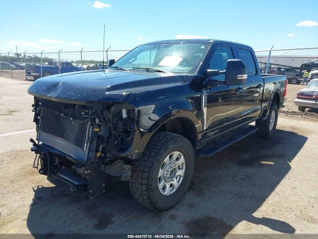 2023 FORD F-250 XLT 2