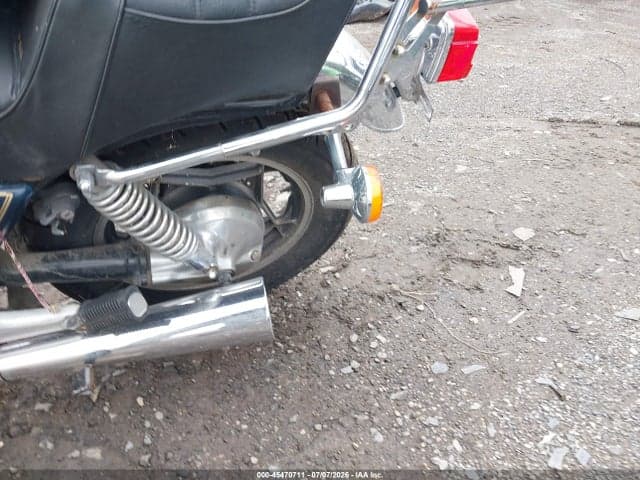 1981 SUZUKI GS850 GL 12