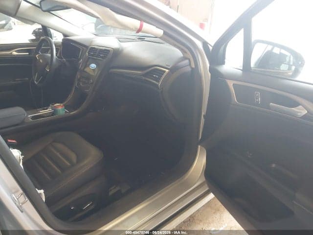 2017 FORD FUSION SE 5