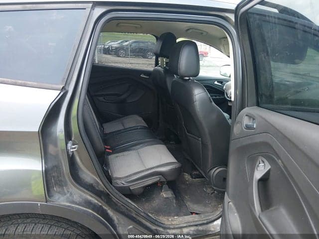 2017 FORD ESCAPE SE 8
