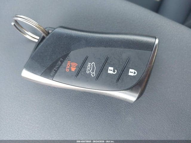 2025 LEXUS UX 300H PREMIUM 11