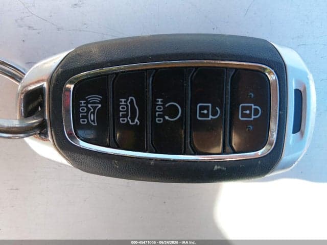 2021 HYUNDAI ELANTRA LIMITED 11