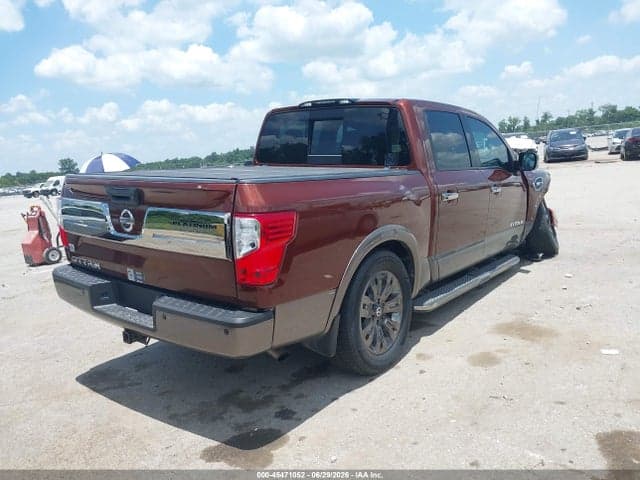 2017 NISSAN TITAN PLATINUM RESERVE 4