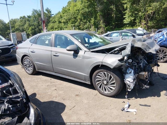 2022 HYUNDAI SONATA HYBRID SEL 14