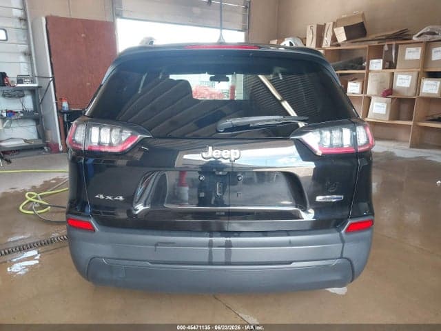 2019 JEEP CHEROKEE LATITUDE 4X4 21