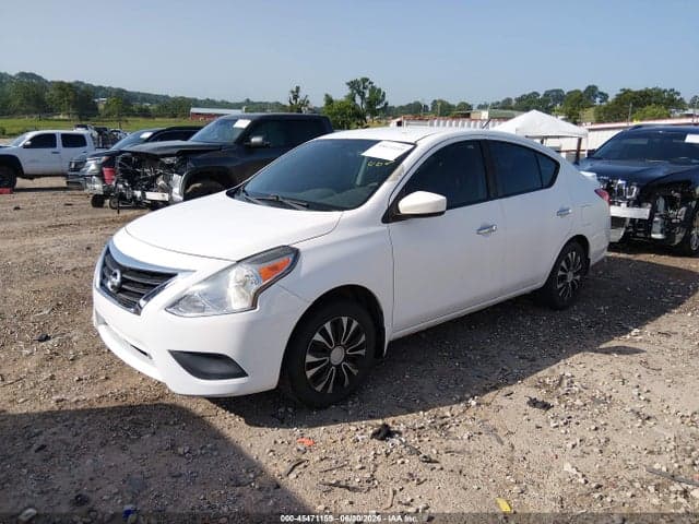 2018 NISSAN VERSA 1.6 SV 2