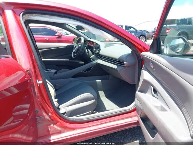 2021 HYUNDAI ELANTRA SEL 5