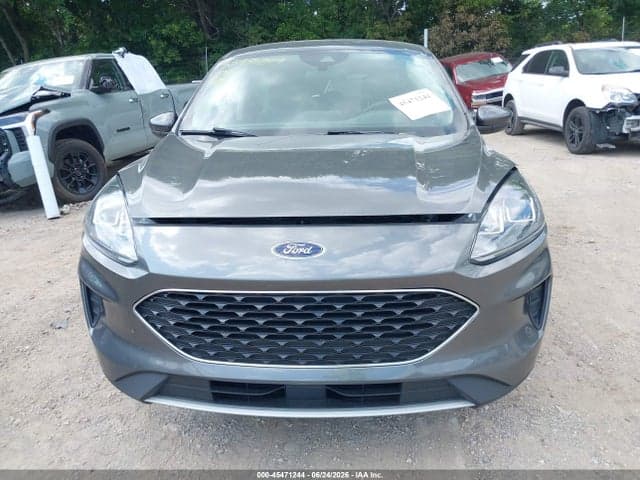 2020 FORD ESCAPE SE 12
