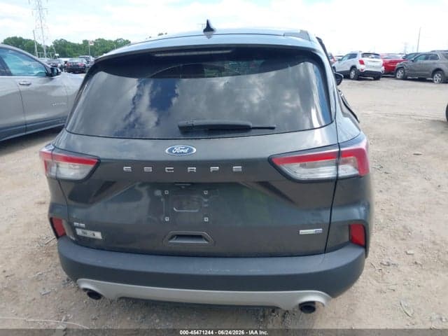 2020 FORD ESCAPE SE 16