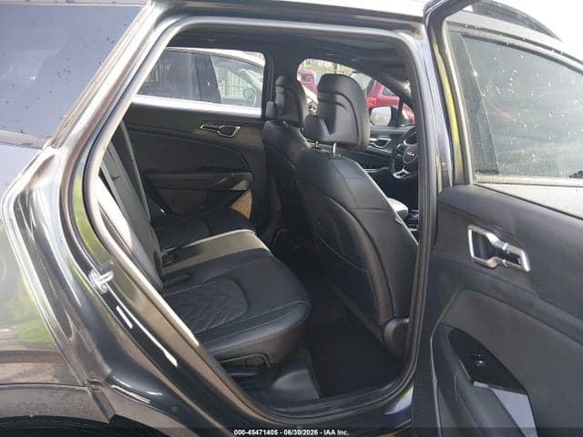 2023 KIA SPORTAGE X-LINE 8
