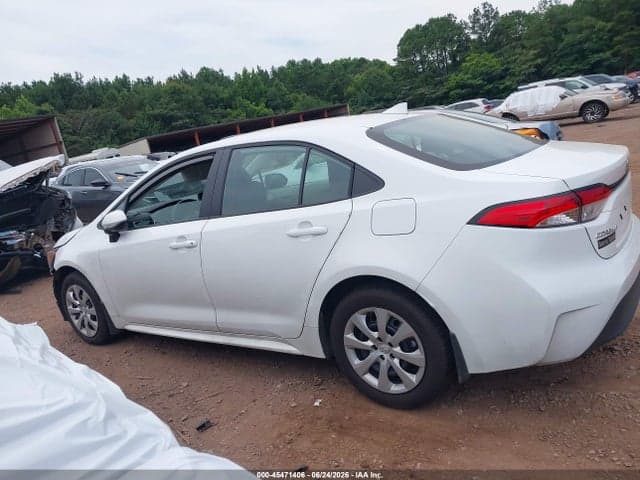 2026 TOYOTA COROLLA LE 15