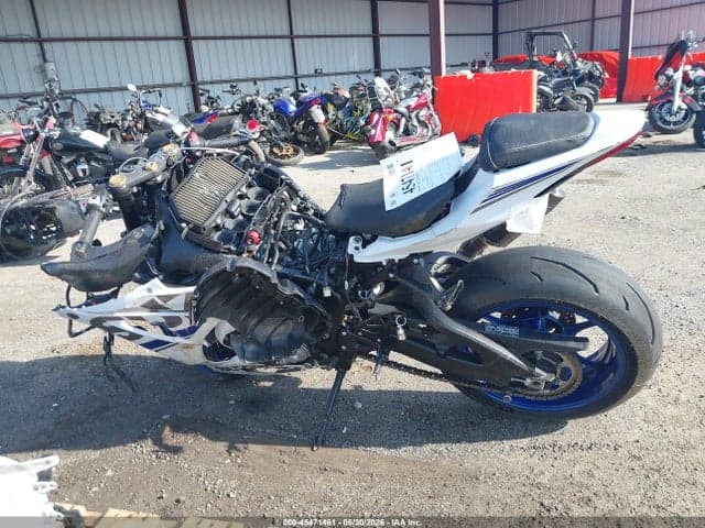 2018 SUZUKI GSX-R1000 14