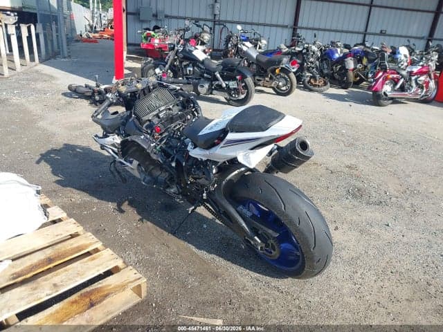 2018 SUZUKI GSX-R1000 3