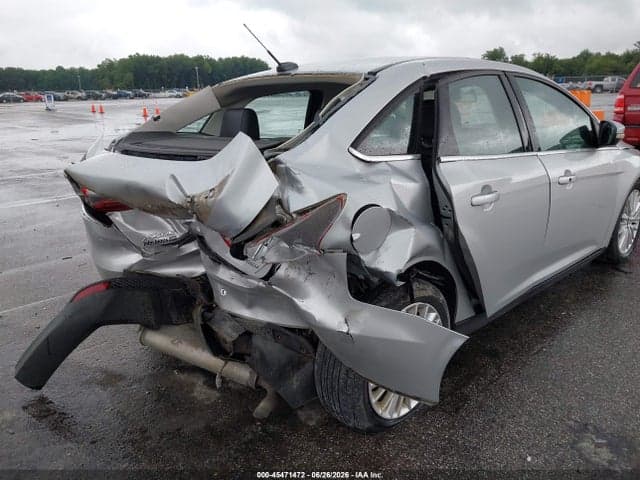 2017 FORD FOCUS TITANIUM 6
