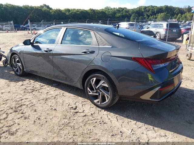 2025 HYUNDAI ELANTRA SEL CONVENIENCE 3