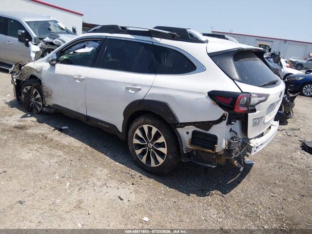 2025 SUBARU OUTBACK TOURING 3