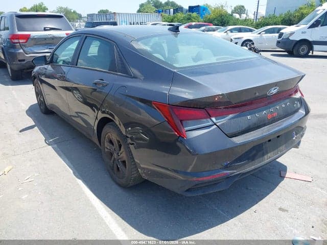 2021 HYUNDAI ELANTRA SEL 3