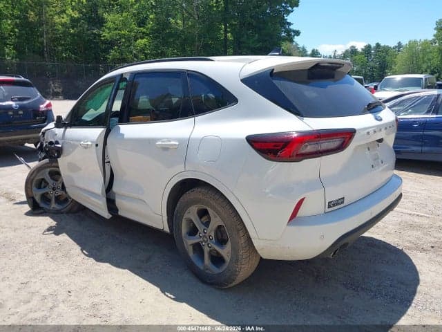 2023 FORD ESCAPE ST-LINE 3