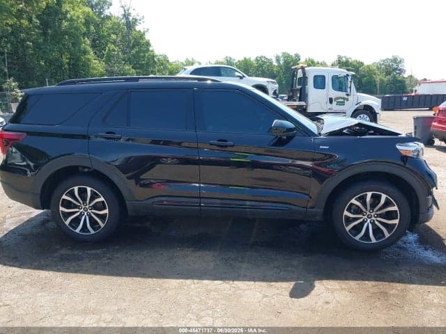 2022 FORD EXPLORER ST-LINE 13