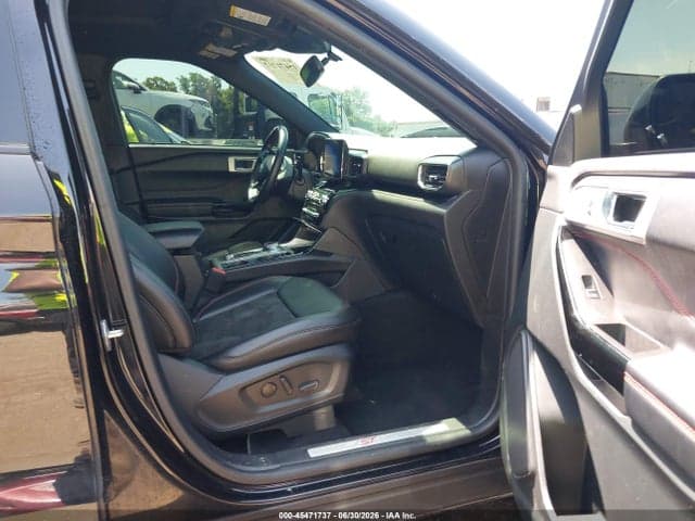 2022 FORD EXPLORER ST-LINE 5