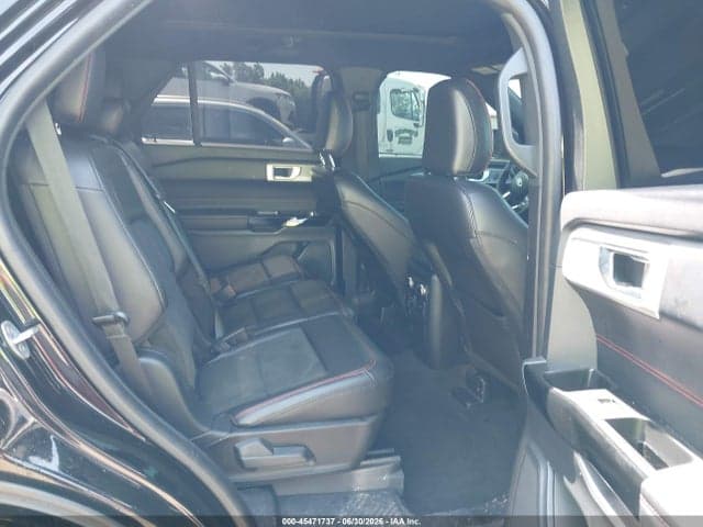 2022 FORD EXPLORER ST-LINE 8