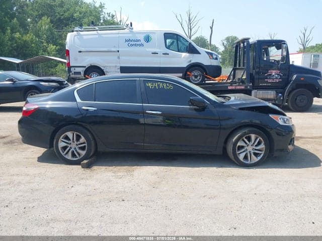 2017 HONDA ACCORD LX 12