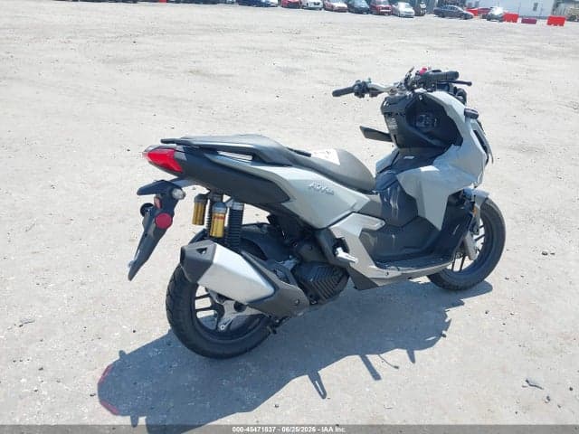 2026 HONDA ADV160 A 4